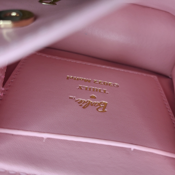 Truly X Barbie Limited Edition Pink Mini Bag Heart Shaped Handle & Crossbody - Picture 12 of 16